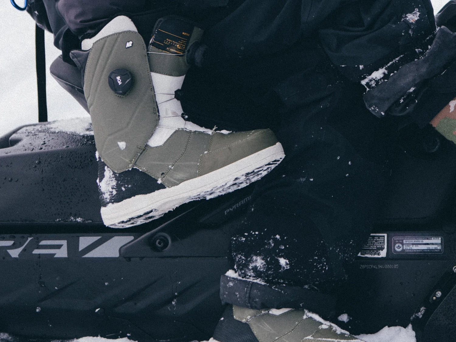 BOTTES PLANCHE À NEIGE